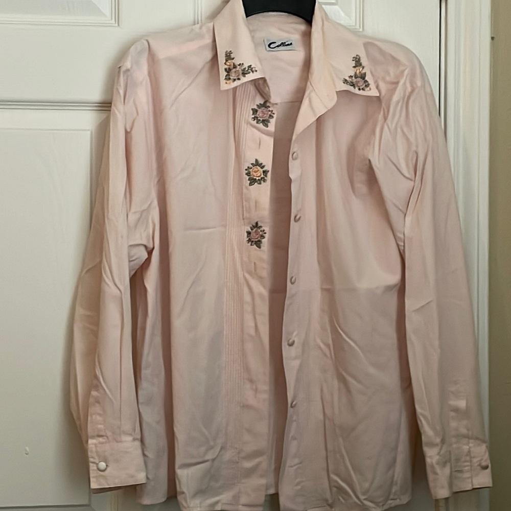 Woman’s Blouse size 14